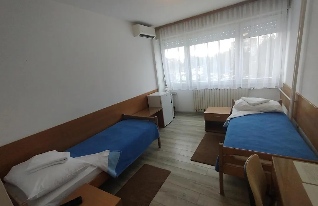 Hostel Arena-1